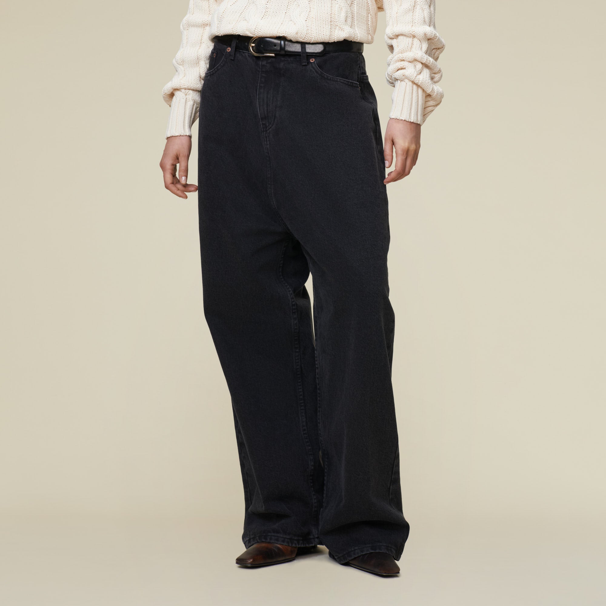 Main Black | Lois Jeans - Official Store
