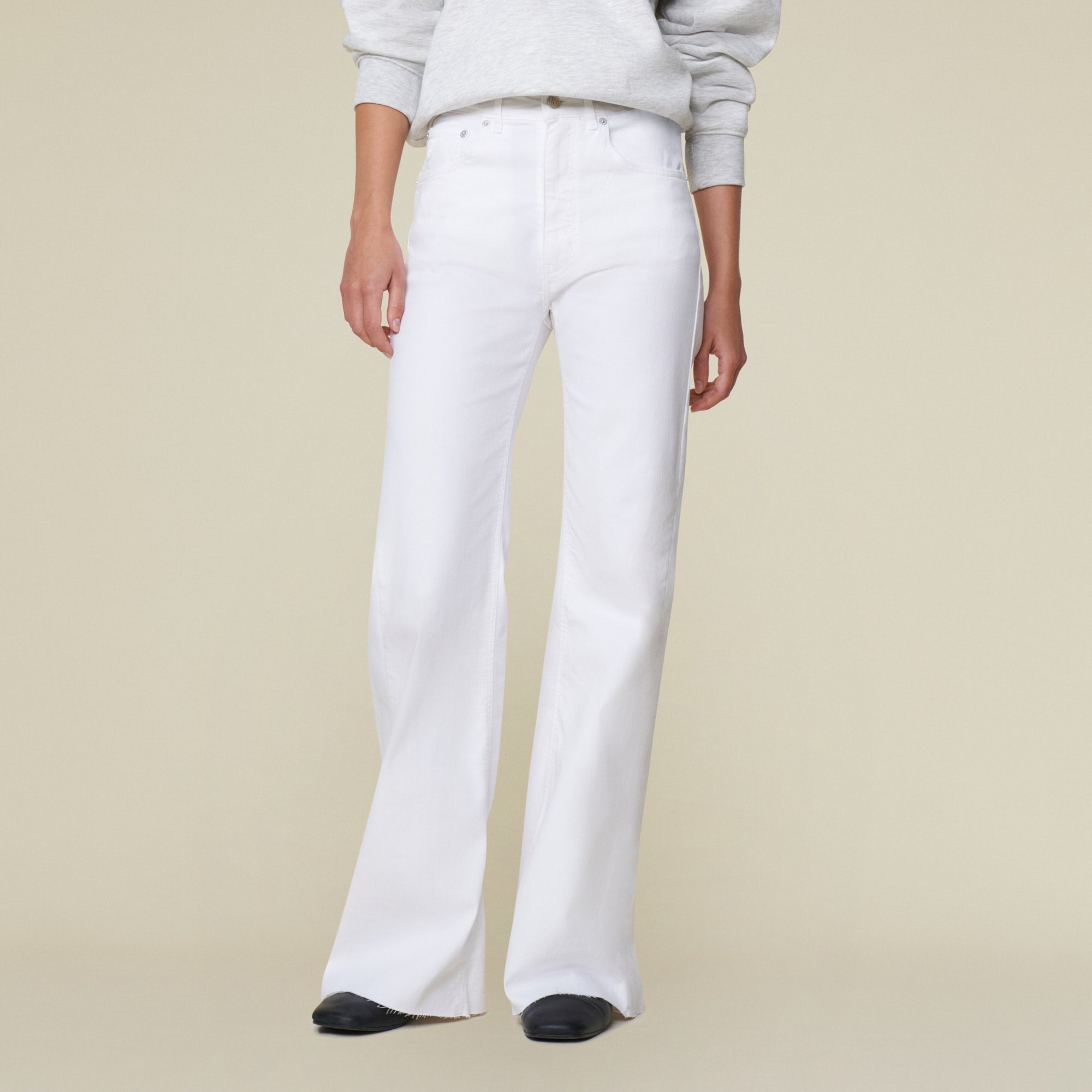 デニム・ジーパン LOIS JEANS SS25 LOIS JEANS Jeans White (3326 758301) Palas Edge Megalia Blanco - High Rise Flare | Lois Jeans