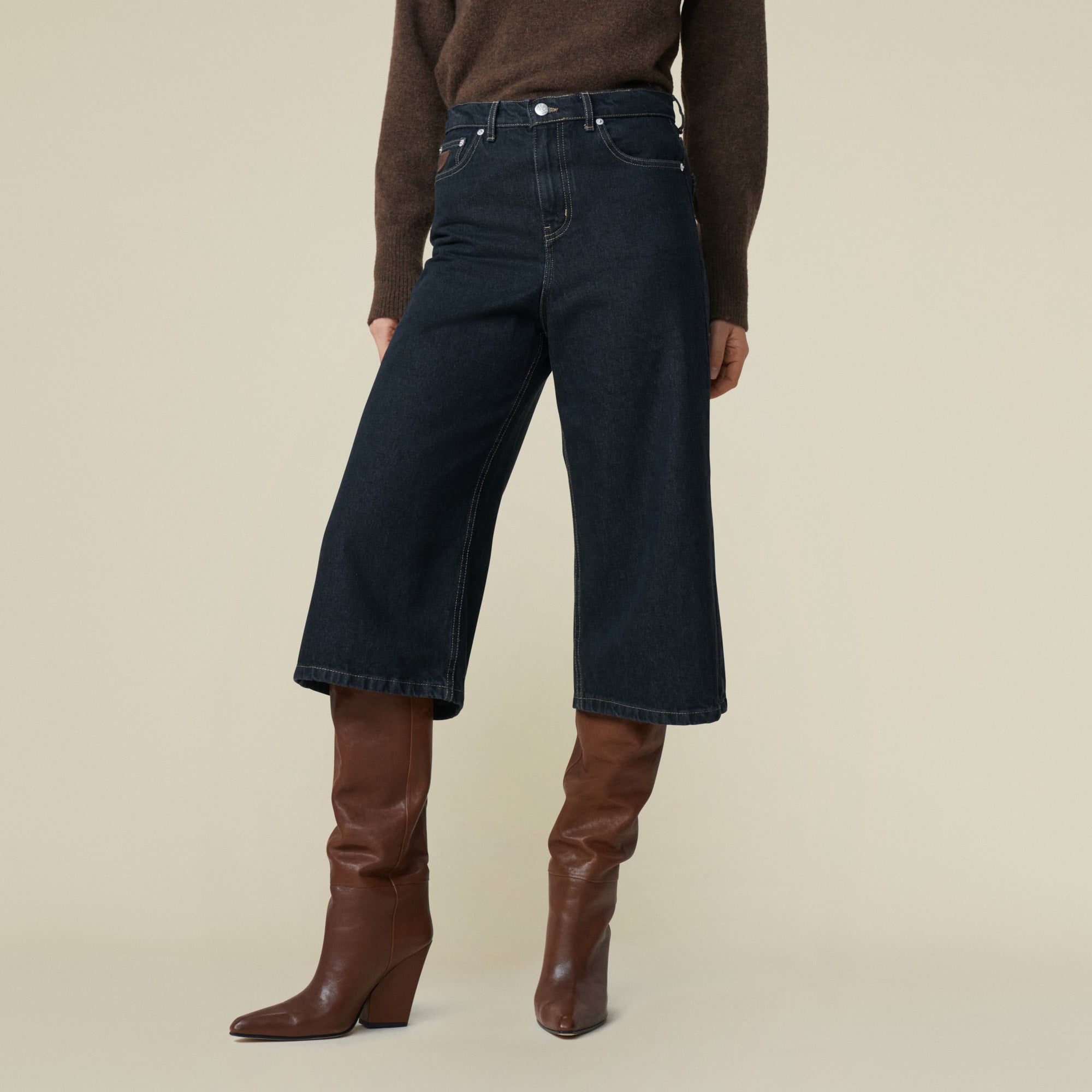 デニム・ジーパン LOIS JEANS FW25 LOIS JEANS Jeans (2142 7562ENZYME BLACK) Main Black | Lois Jeans - Official Store