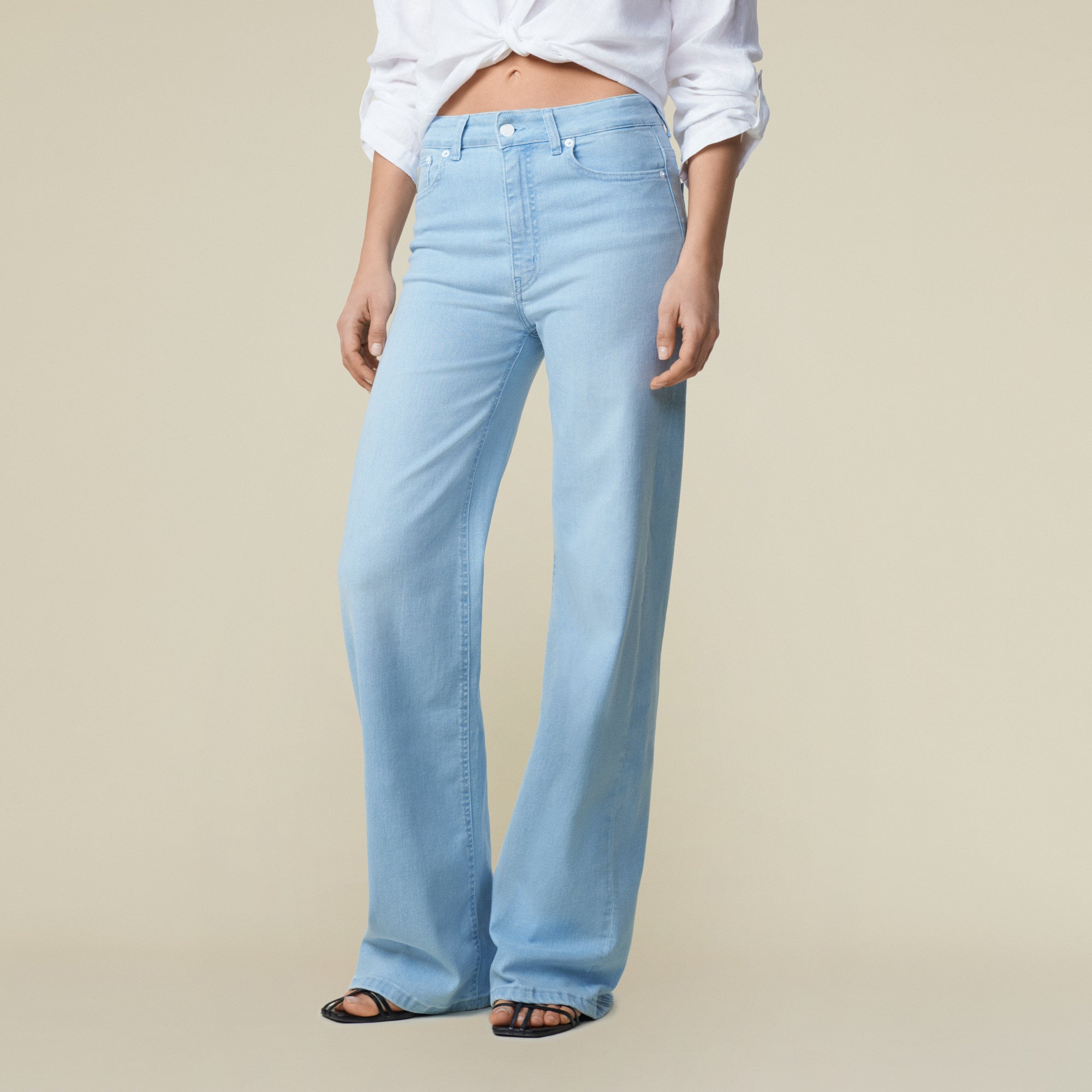 ★E.B.M★ Blue Washing Denim Pants EMP2DPT040 Denim 24/7 Skinny Leg Women's size 26W Medium Wash Blue